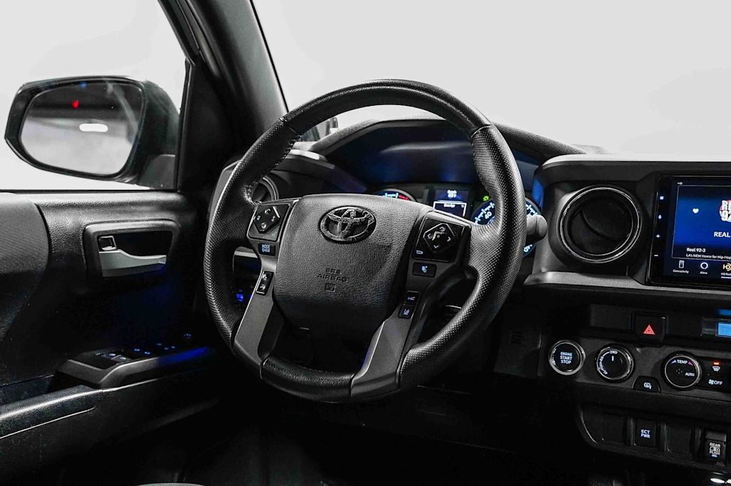 Thumbnail: 2023 Toyota Tacoma - 9
