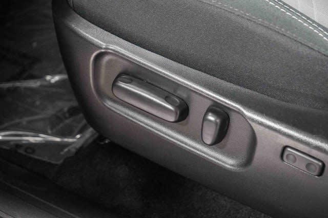 Thumbnail: 2022 Toyota Tacoma - 25