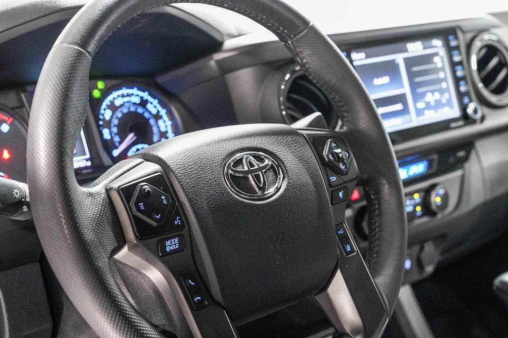 Thumbnail: 2023 Toyota Tacoma - 12