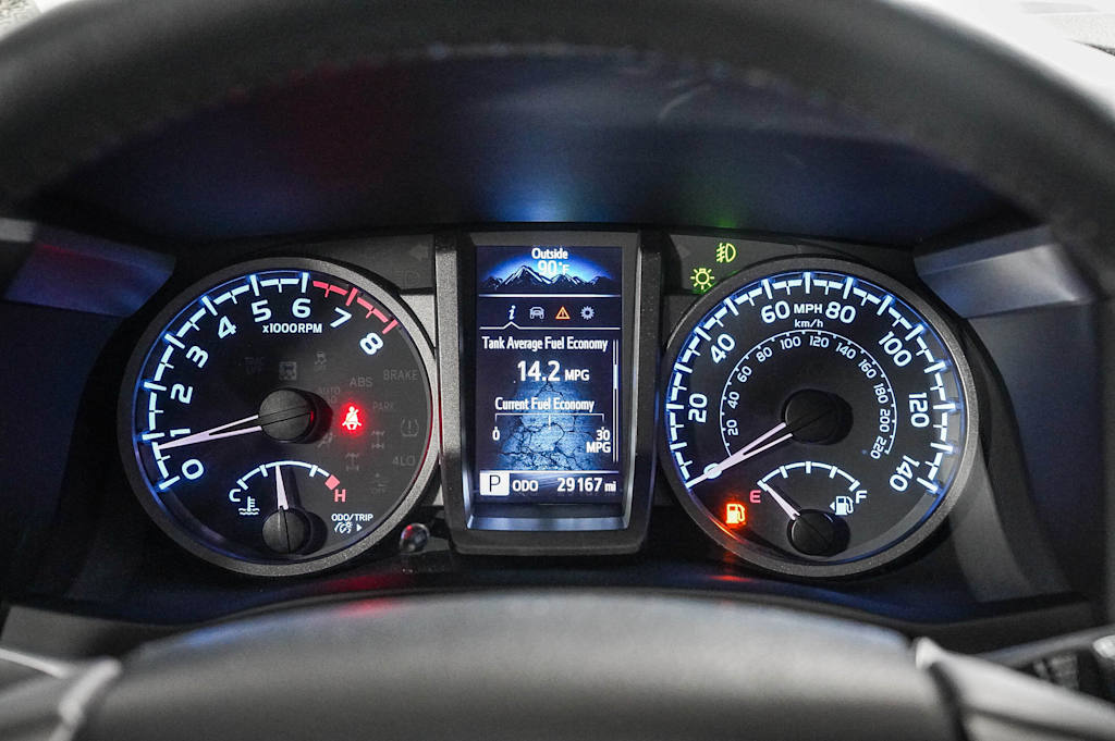 Thumbnail: 2023 Toyota Tacoma - 15