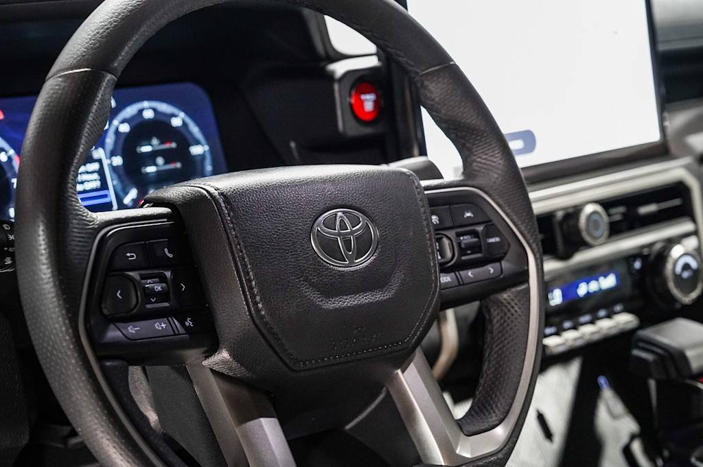 Thumbnail: 2024 Toyota Tacoma - 13