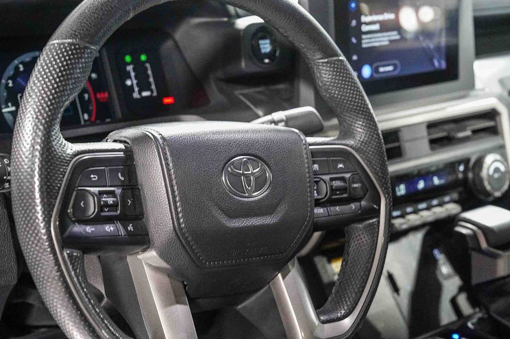 Thumbnail: 2024 Toyota Tacoma - 14