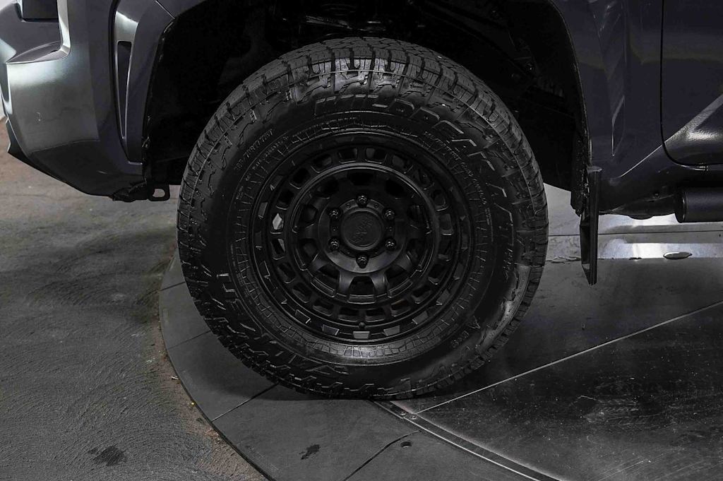 Thumbnail: 2024 Toyota Tacoma - 7
