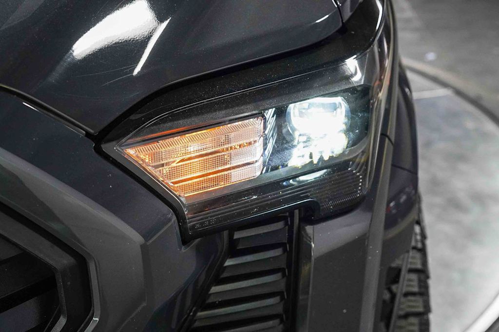 Thumbnail: 2024 Toyota Tacoma - 21