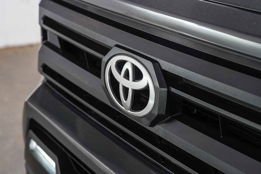 Thumbnail: 2024 Toyota Tacoma - 6