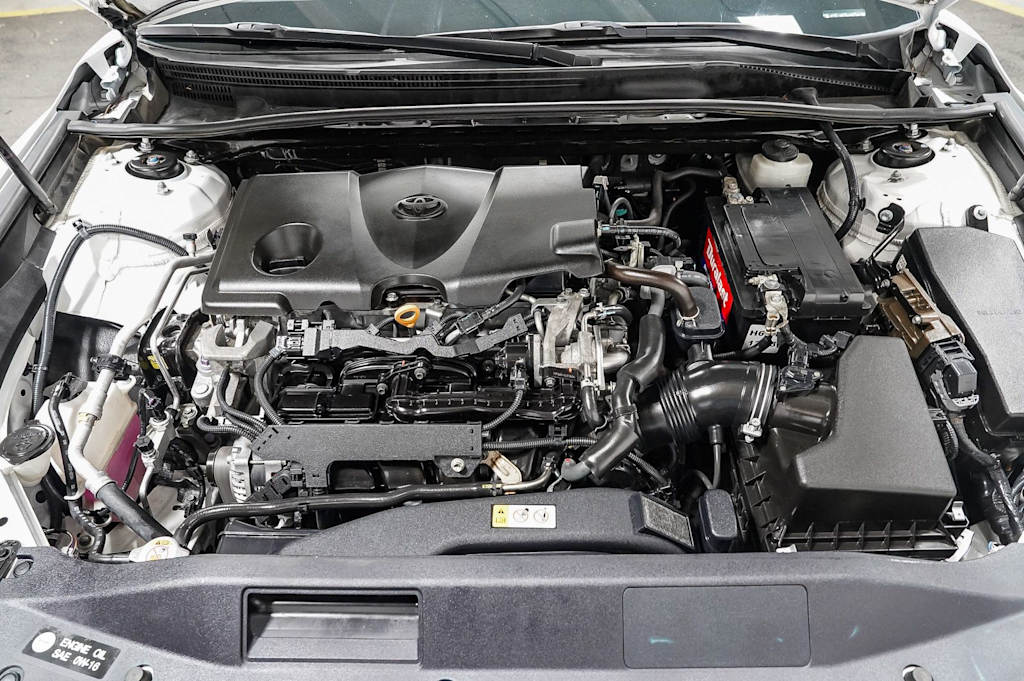 Thumbnail: 2019 Toyota Camry - 8