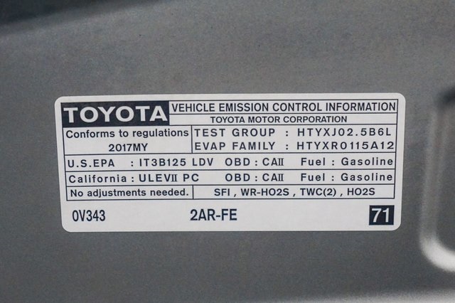 Thumbnail: 2017 Toyota Camry - 16