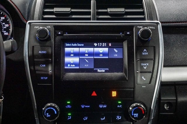 Thumbnail: 2017 Toyota Camry - 13