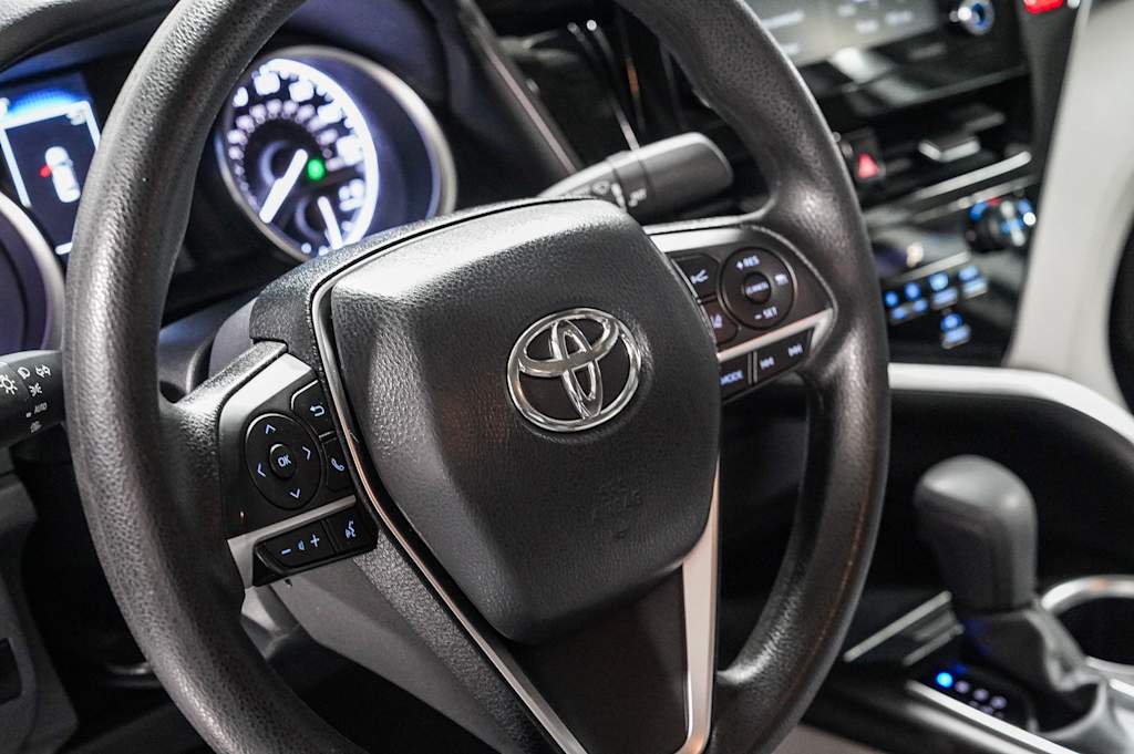 Thumbnail: 2024 Toyota Camry - 14