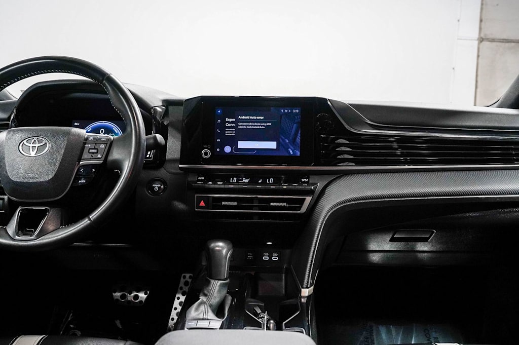 Thumbnail: 2025 Toyota Camry - 8