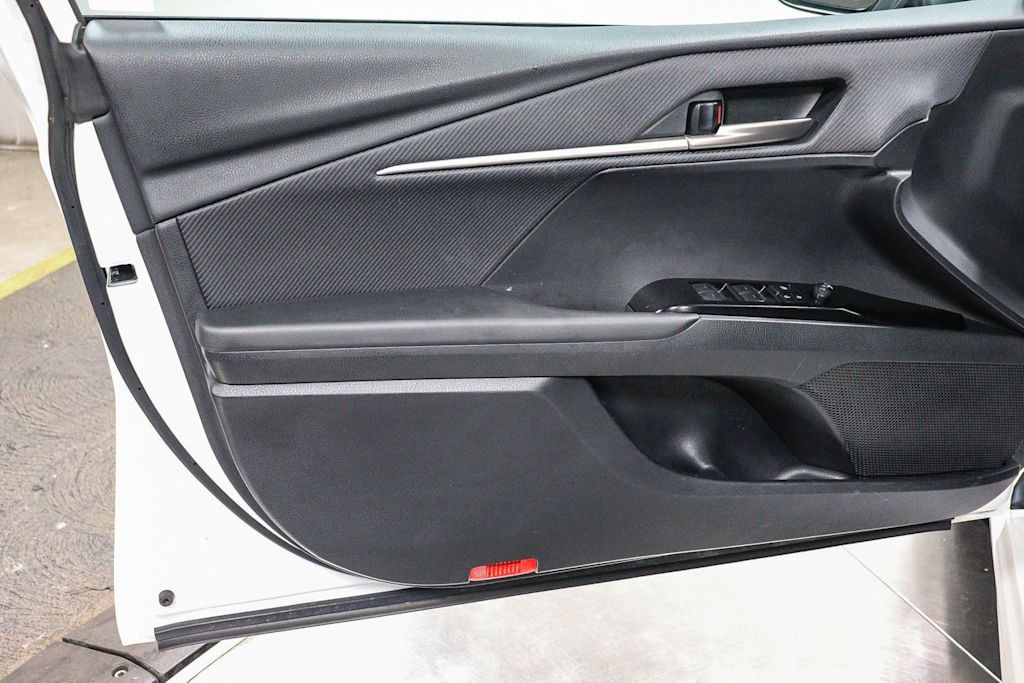 Thumbnail: 2025 Toyota Camry - 24