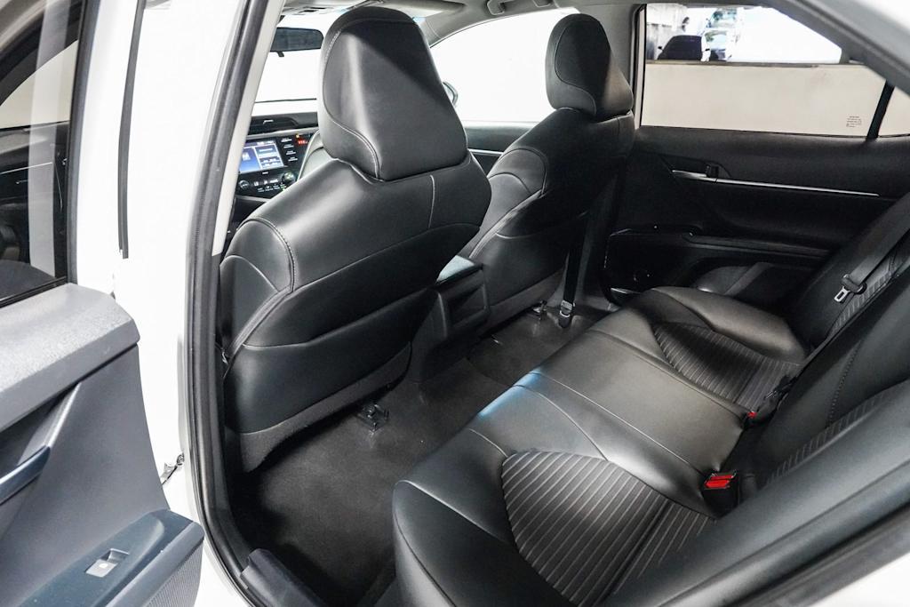 Thumbnail: 2020 Toyota Camry - 12