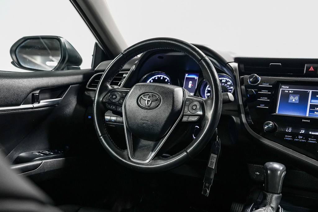 Thumbnail: 2020 Toyota Camry - 13