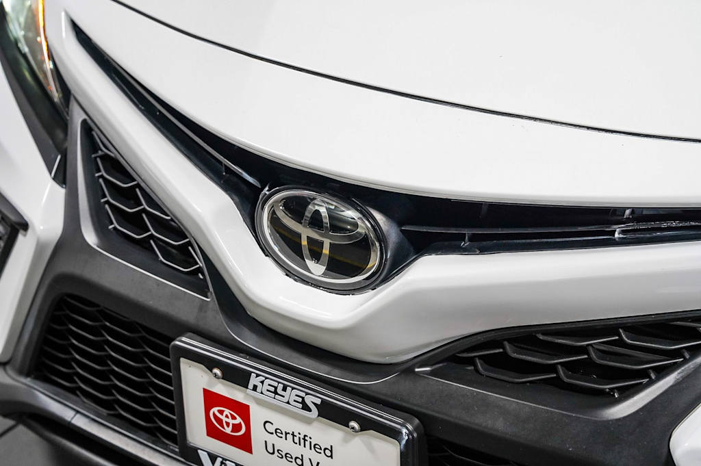 Thumbnail: 2022 Toyota Camry - 6