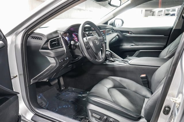 Thumbnail: 2020 Toyota Camry - 11