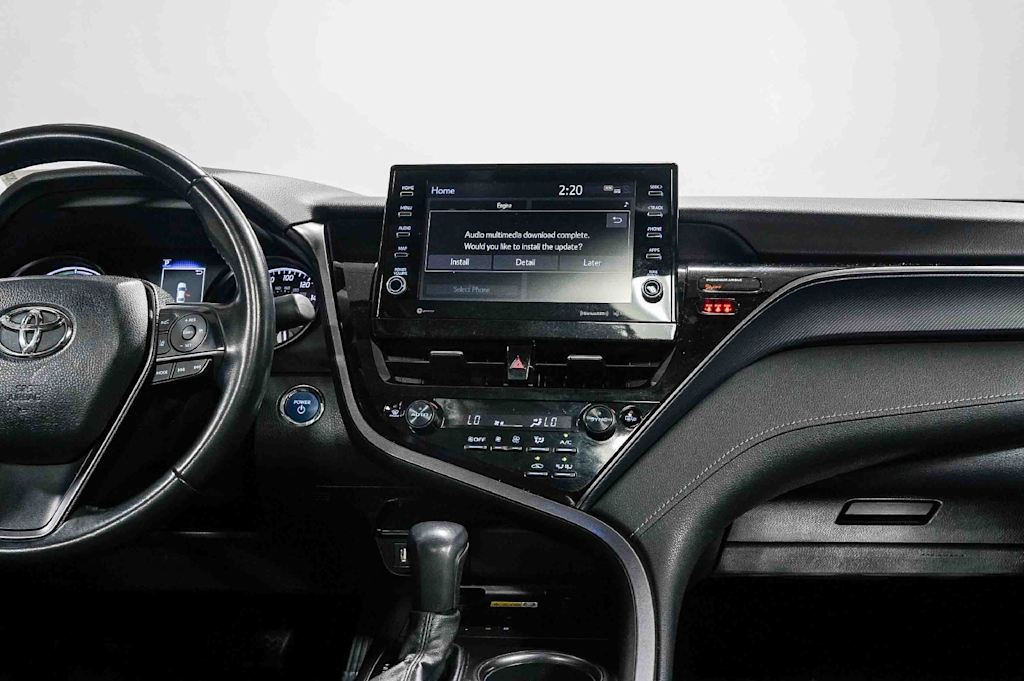 Thumbnail: 2023 Toyota Camry - 9
