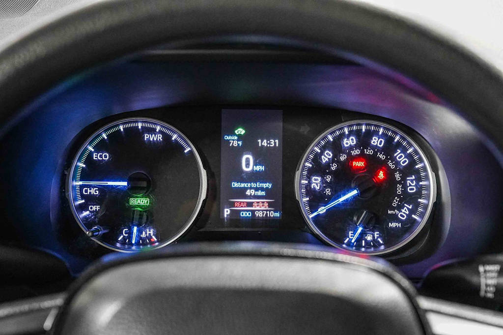 Thumbnail: 2021 Toyota RAV4 - 16
