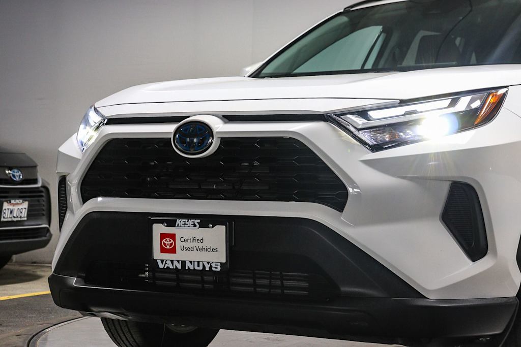 Thumbnail: 2024 Toyota RAV4 - 21
