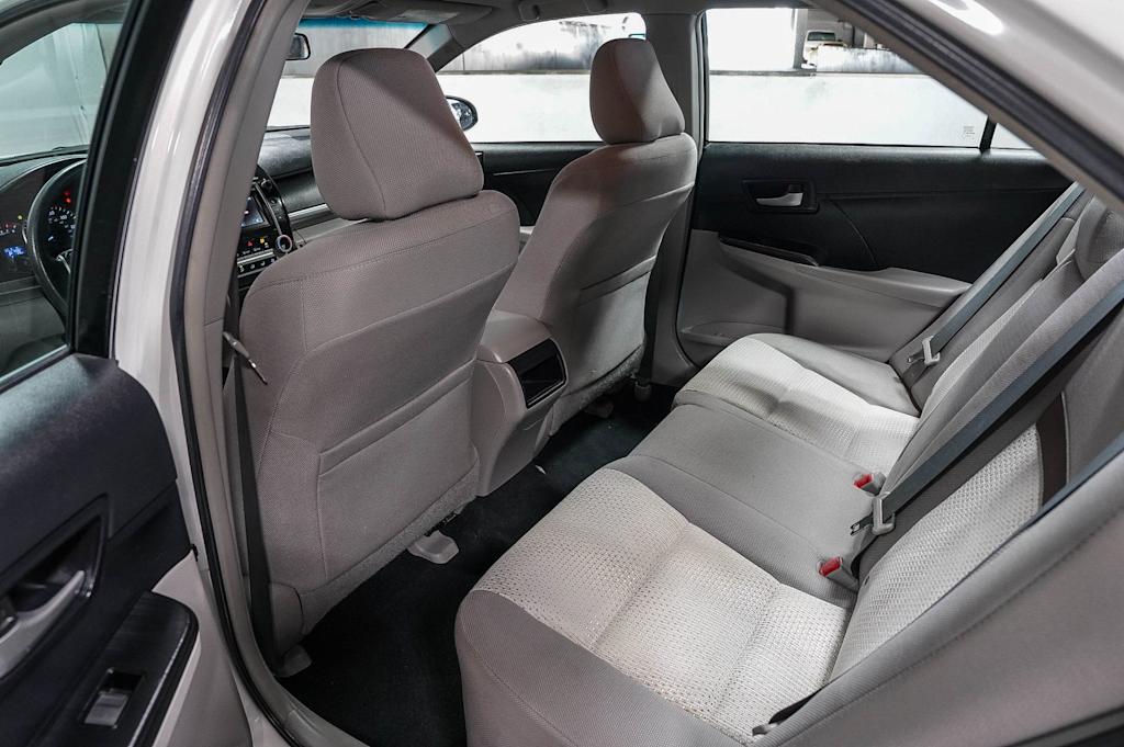 Thumbnail: 2014 Toyota Camry - 12