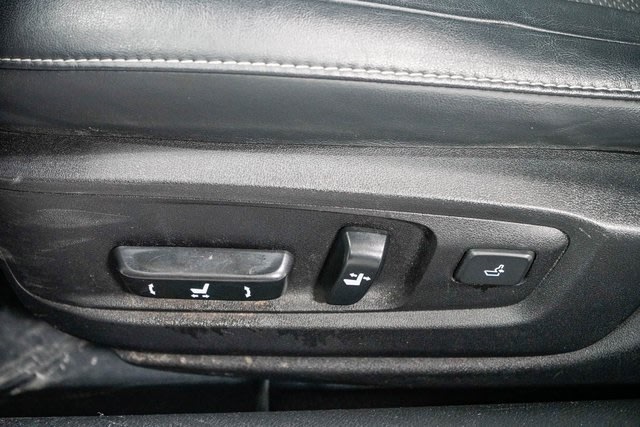 Thumbnail: 2016 Lexus ES - 26