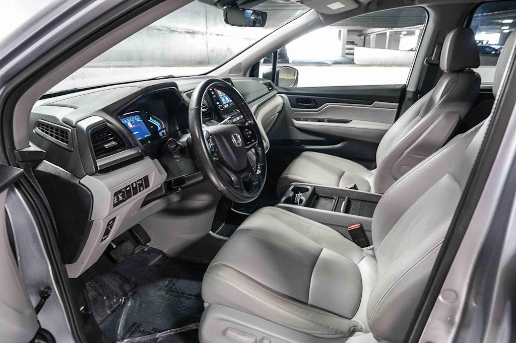 Thumbnail: 2018 Honda Odyssey - 11