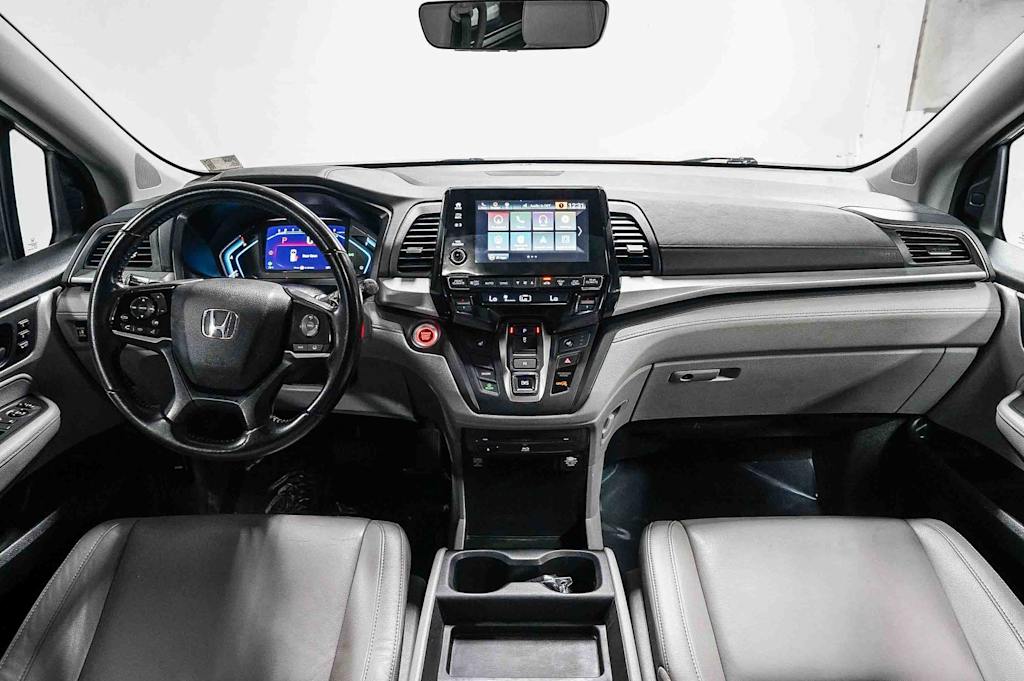 Thumbnail: 2018 Honda Odyssey - 2