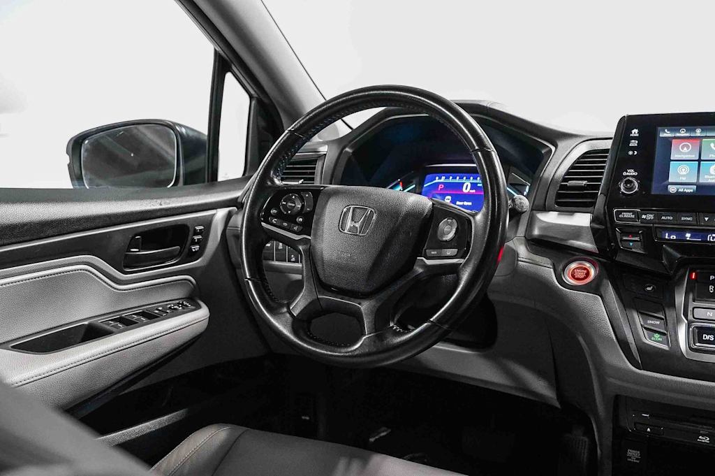 Thumbnail: 2018 Honda Odyssey - 13