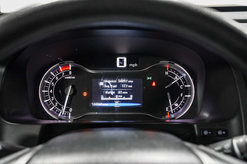 Thumbnail: 2018 Honda Pilot - 17