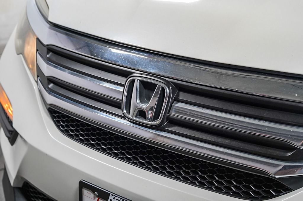 Thumbnail: 2018 Honda Pilot - 6