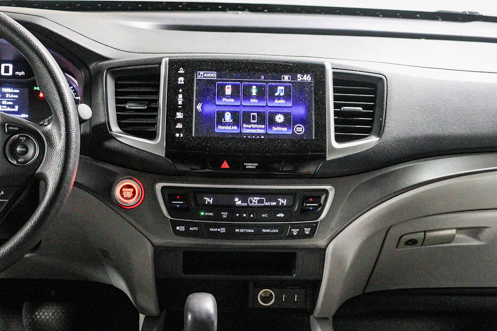 Thumbnail: 2018 Honda Pilot - 13