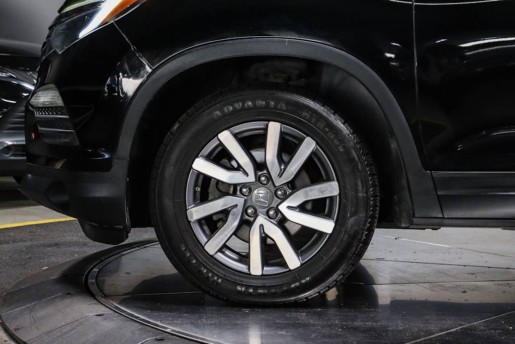 Thumbnail: 2018 Honda Pilot - 6