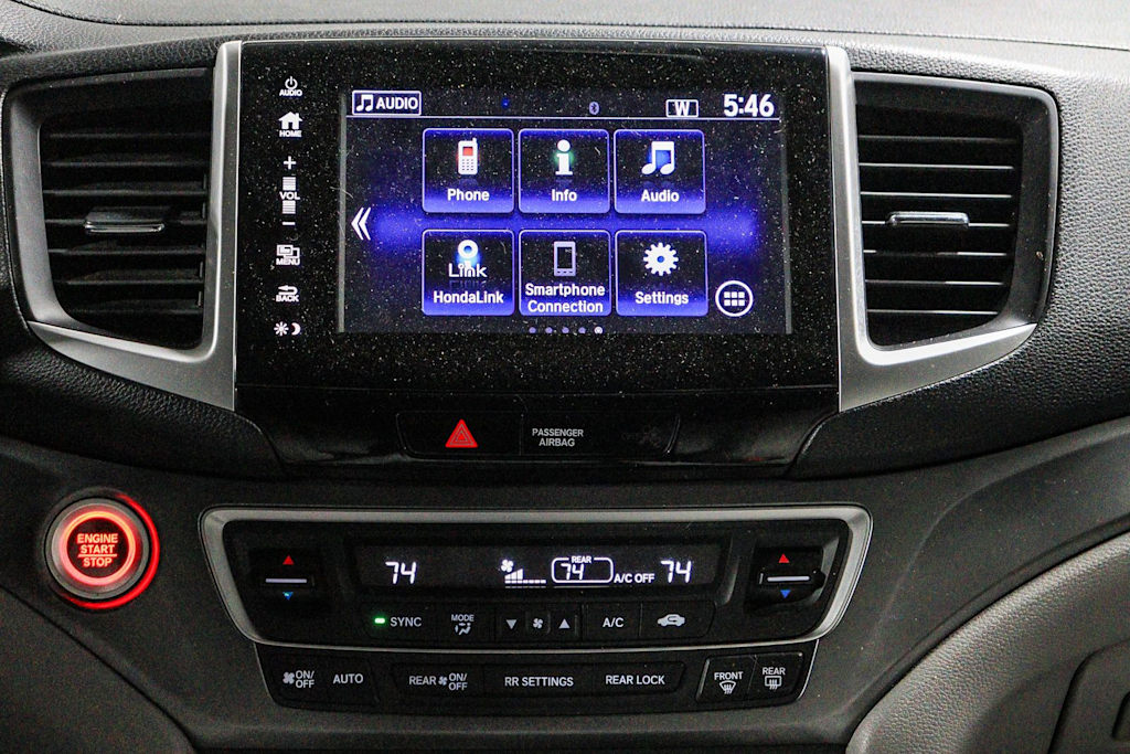 Thumbnail: 2018 Honda Pilot - 22