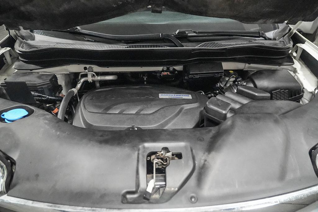 Thumbnail: 2019 Honda Pilot - 8