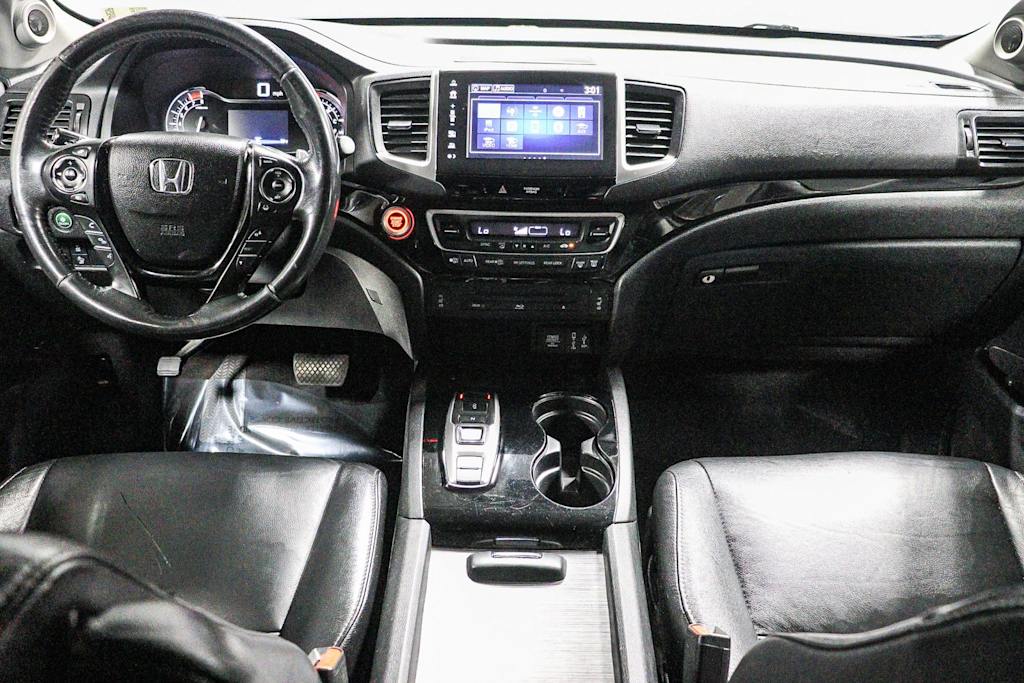 Thumbnail: 2017 Honda Pilot - 2