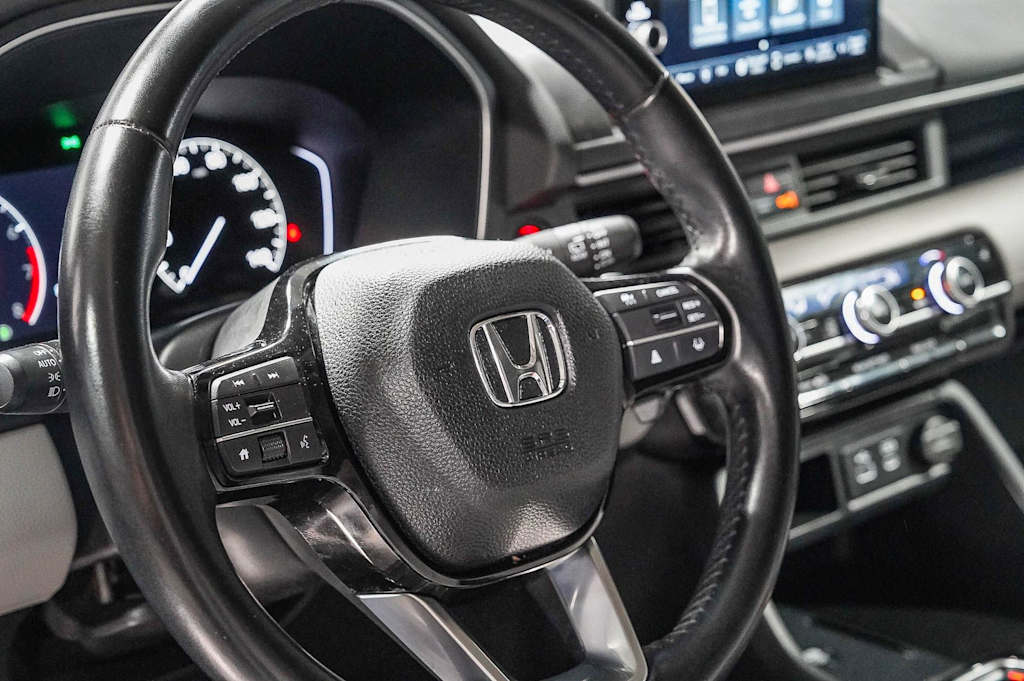 Thumbnail: 2023 Honda Pilot - 14