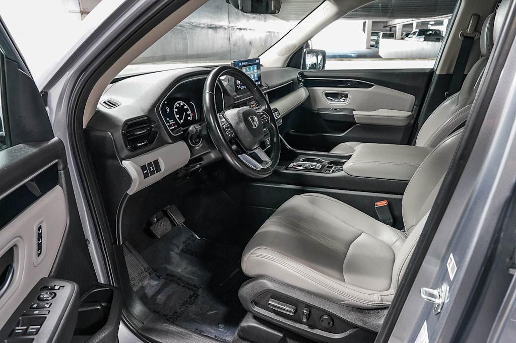 Thumbnail: 2023 Honda Pilot - 11