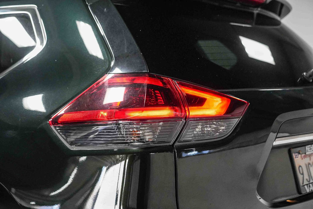 Thumbnail: 2019 Nissan Rogue - 21