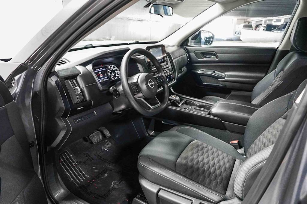 Thumbnail: 2024 Nissan Pathfinder - 10
