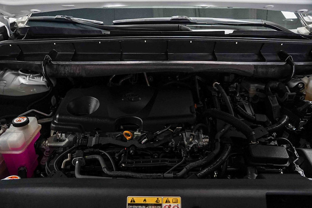 Thumbnail: 2023 Toyota Highlander - 7