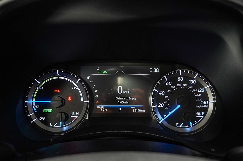 Thumbnail: 2023 Toyota Highlander - 14