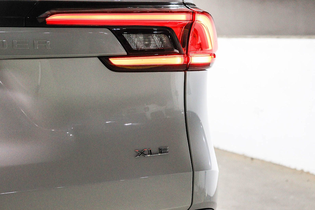 Thumbnail: 2025 Toyota Grand Highlander - 6
