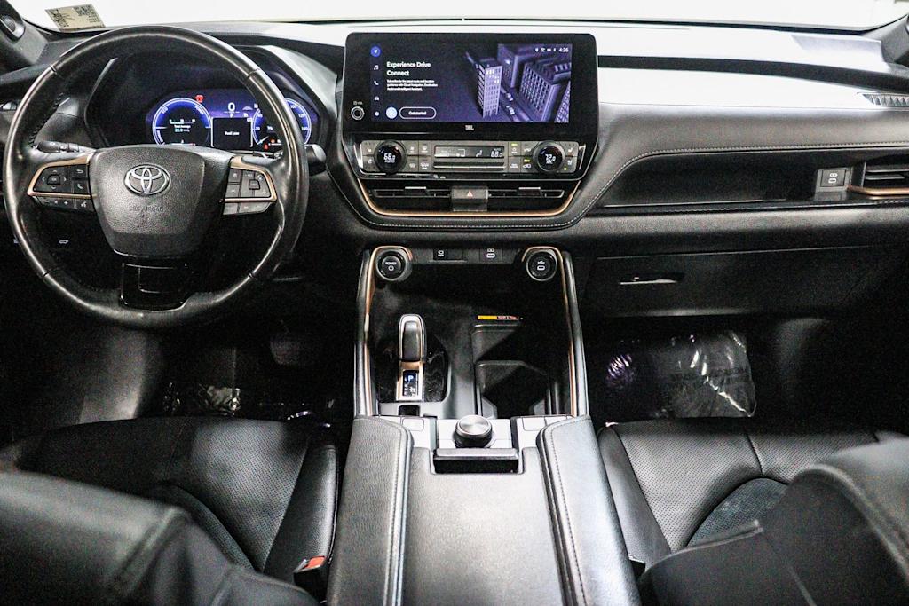 Thumbnail: 2024 Toyota Grand Highlander - 2