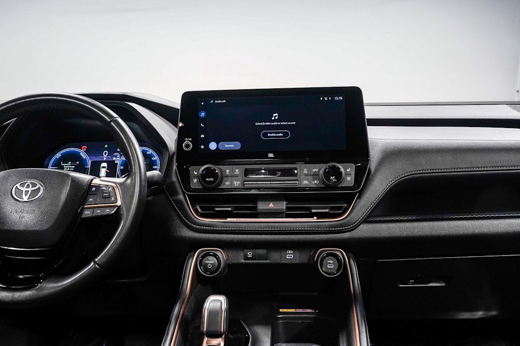 Thumbnail: 2025 Toyota Grand Highlander - 9
