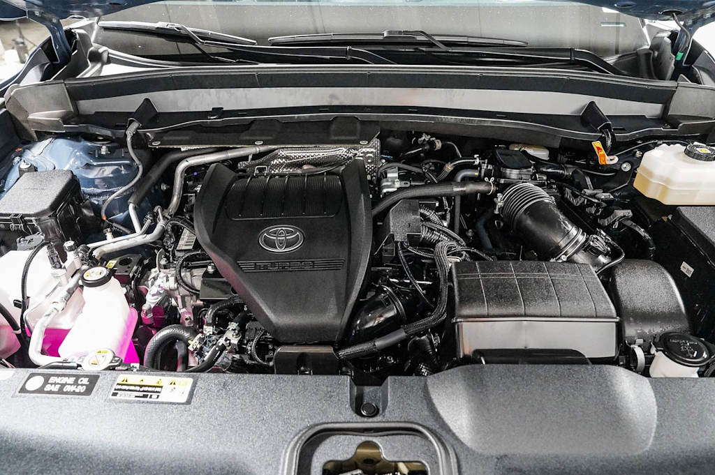 Thumbnail: 2025 Toyota Grand Highlander - 8