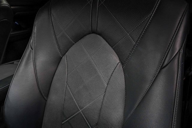 Thumbnail: 2023 Toyota Highlander - 31