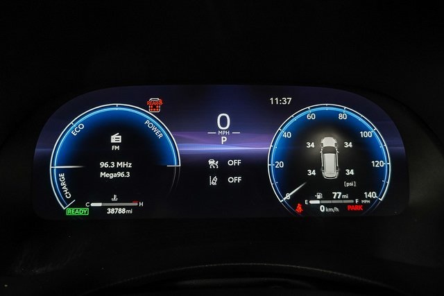 Thumbnail: 2023 Toyota Highlander - 15