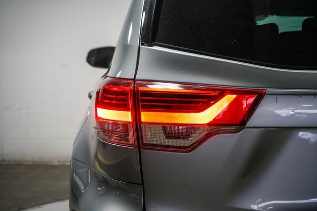 2019 Toyota Highlander XLE 21