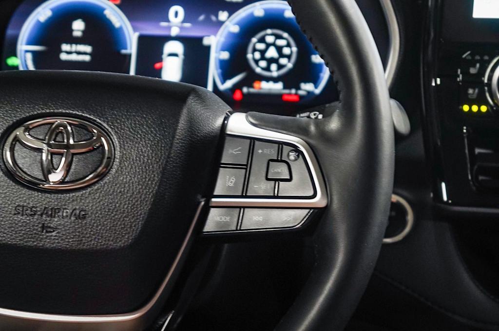 Thumbnail: 2025 Toyota Highlander - 24