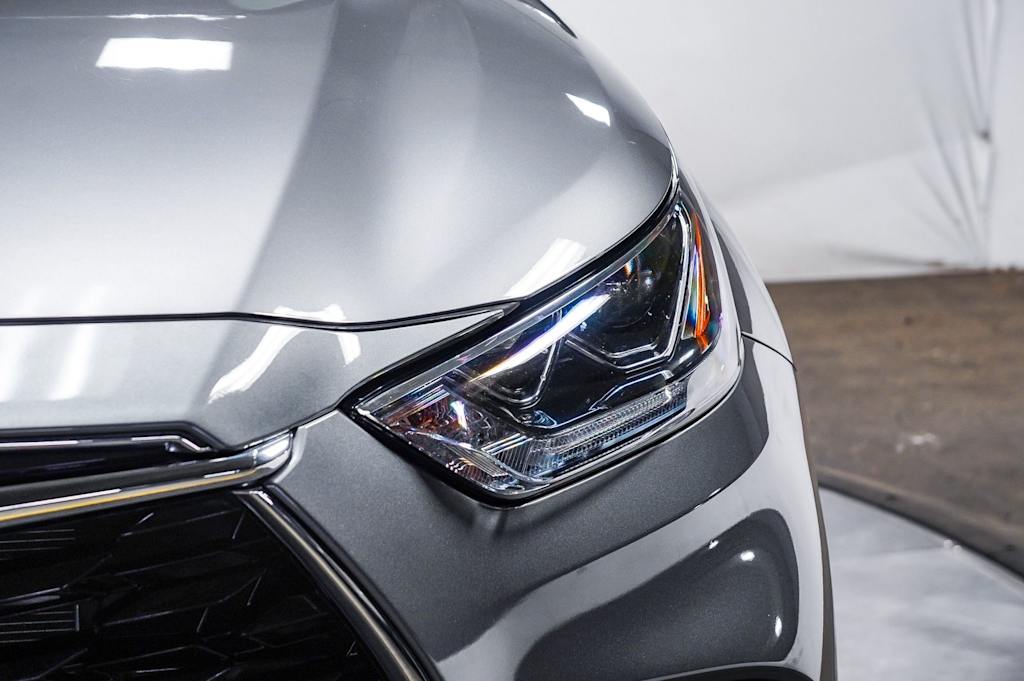 Thumbnail: 2025 Toyota Highlander - 19