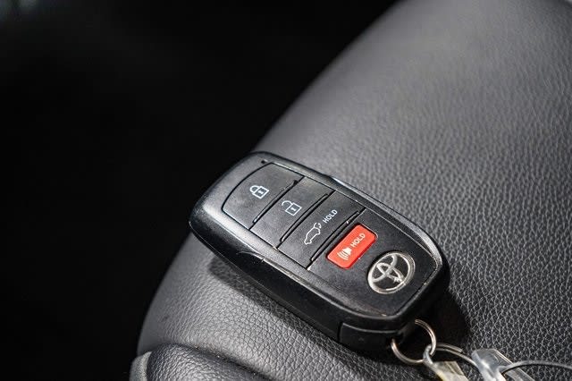 Thumbnail: 2024 Toyota Highlander - 18